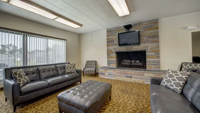 Lafayette Place Picture 4