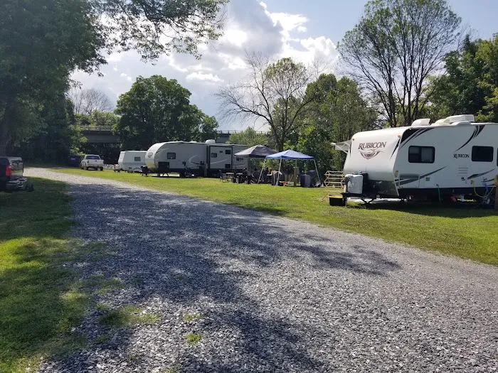 Horseshoe Flats Campground Picture 2