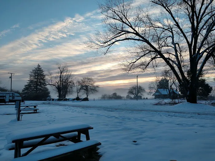 Horseshoe Flats Campground Picture 4