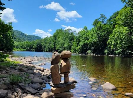 Brooklyn Heights Riverfront Campground
