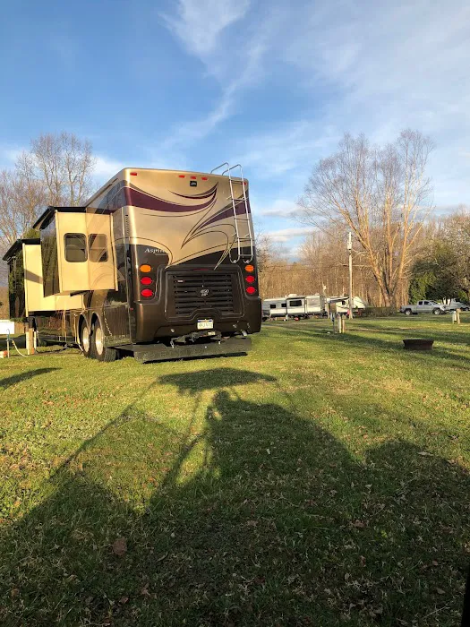 Five River Campgrounds Picture 1