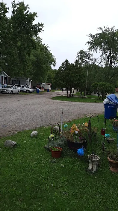 Green Acres Estates - Mobile Home Community Picture 6