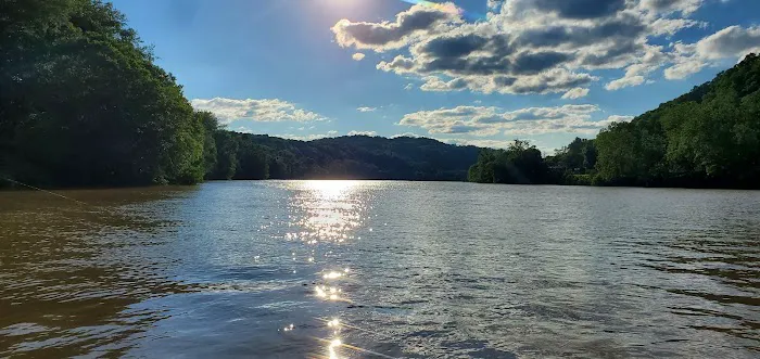 Two Rivers Campground & Marina Picture 2