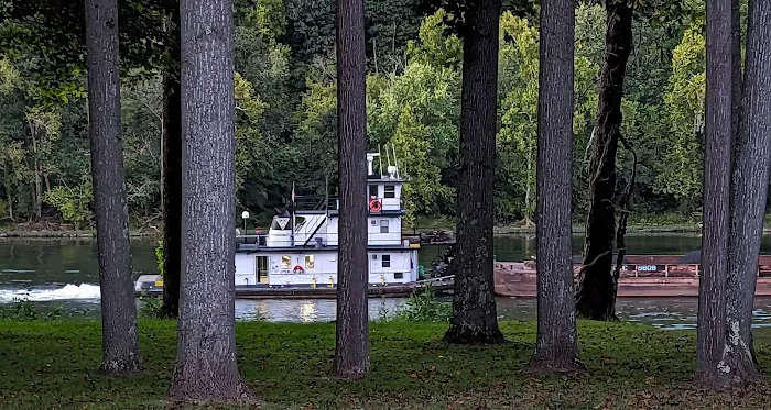 Two Rivers Campground & Marina Picture 3