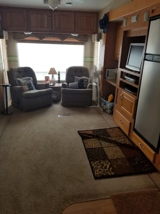 Pleasure Point RV Condo Resort Picture 5