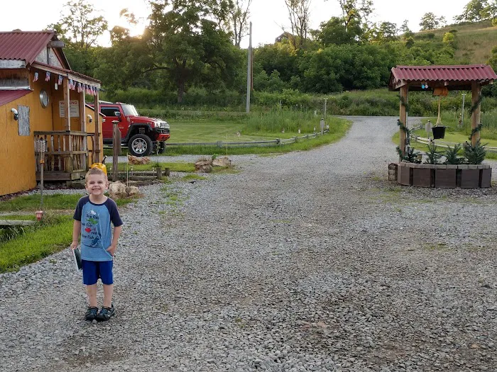 Saffron Valley Campground & Cabins, LLC Picture 7