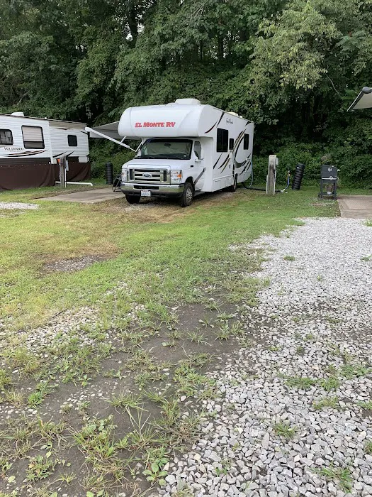 Firehouse RV Campgrounds Picture 3
