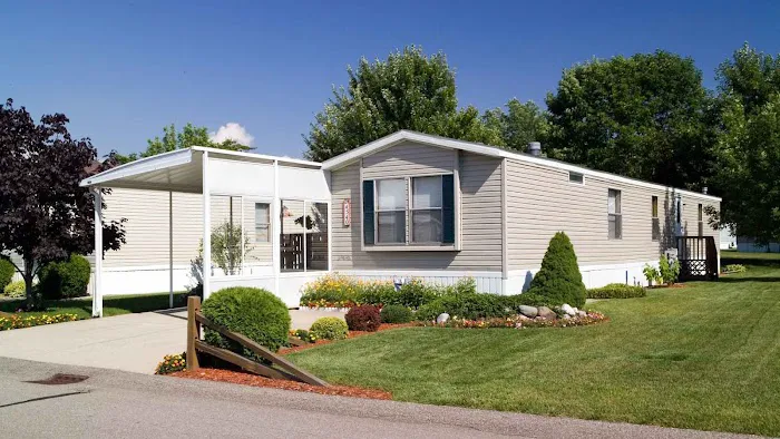 Knollwood Estates Picture 2