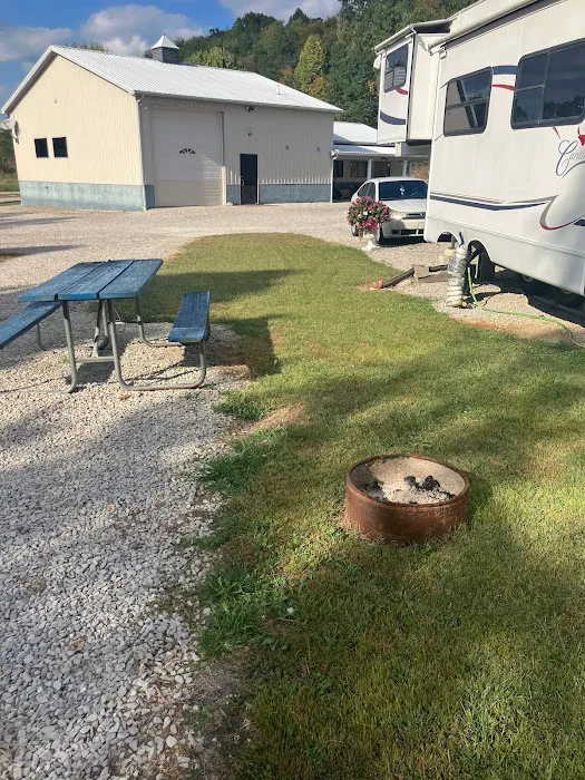 801 Pitstop RV Camping Picture 1