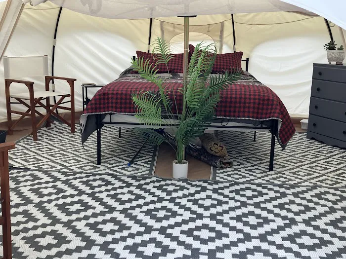 Boomtown Rustic Camp Picture 2