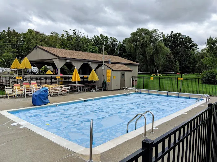Erie KOA Holiday Picture 2