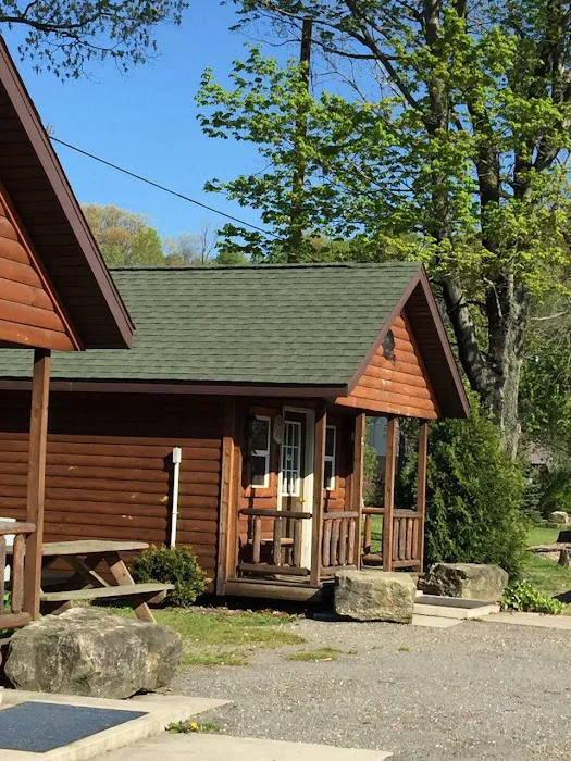 Uncle John's Elk Creek Campground Picture 4