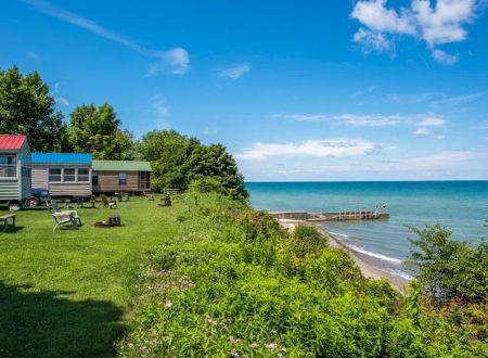 Virginia’s Beach Lakefront Cottages & Camping