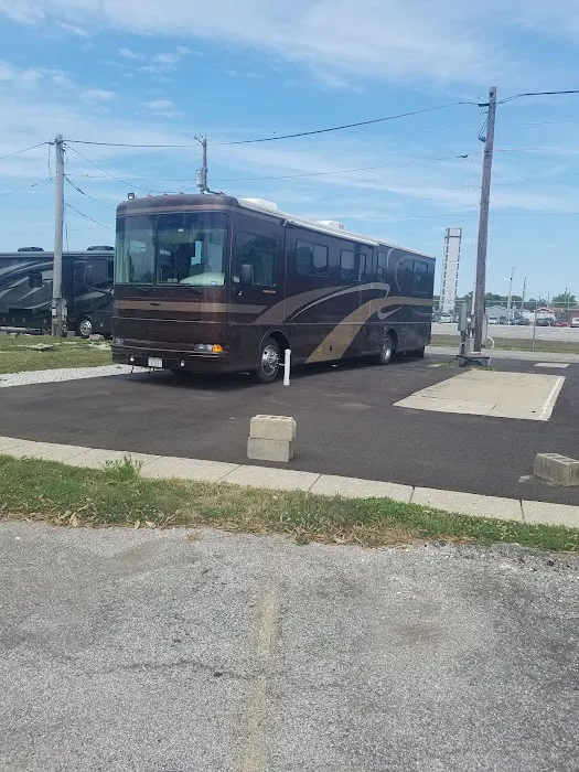 Wilcox Mobile Home Park Picture 8