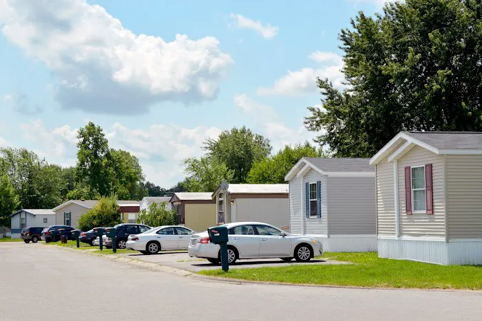West Glen Village Manufactured Home Community Picture 1