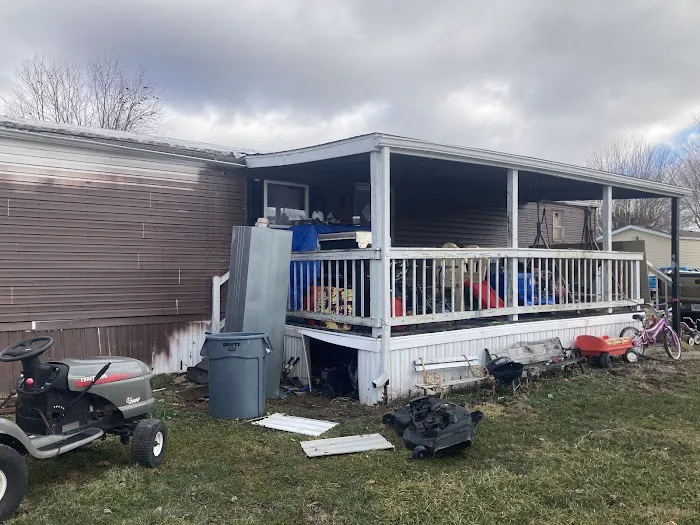 Pennington Mobile Home Park Picture 3