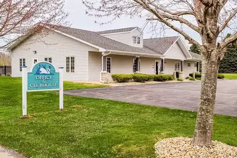 Lakewood Estates Manufactured Home Sale Picture 2
