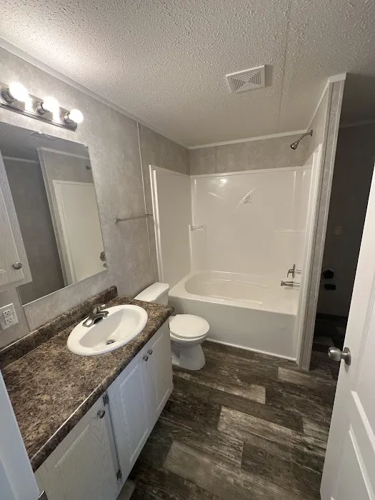 Roseville Mobile Home Park Picture 1