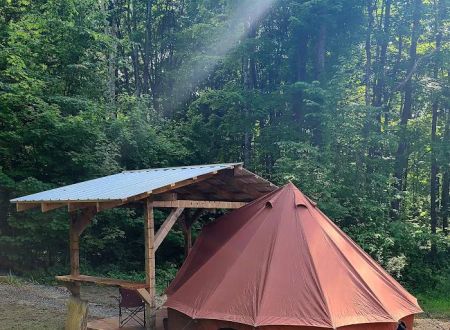 Grateful Glamp