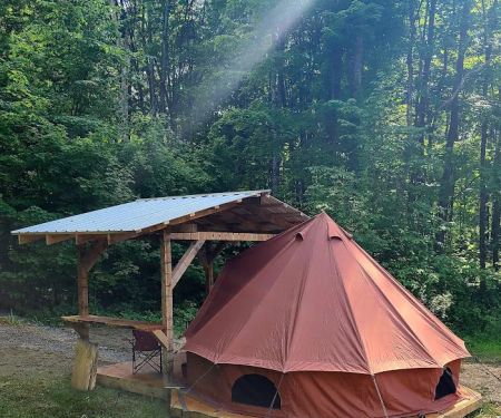 Grateful Glamp