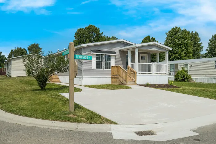 Carriage Way Picture 10