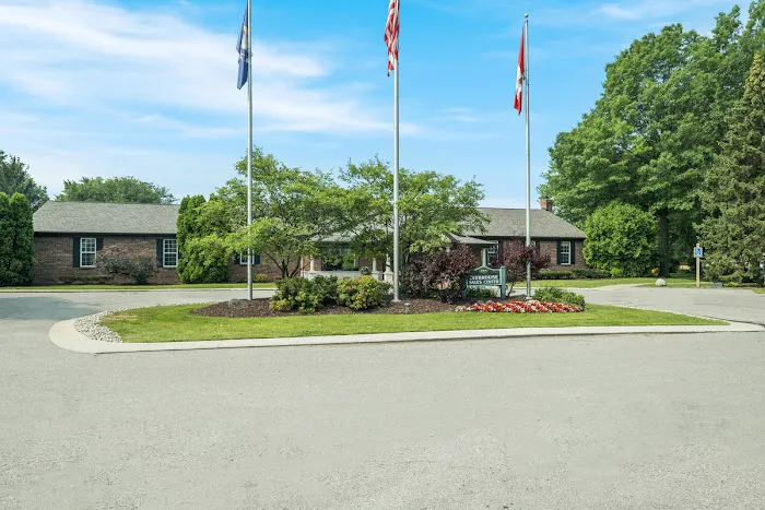 Carriage Way Picture 9