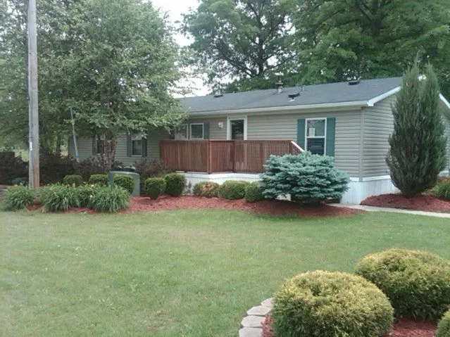 Birch Forest Manufactured Housing Community Picture 2