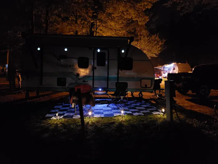 Pine Ridge RV Campground Picture 3