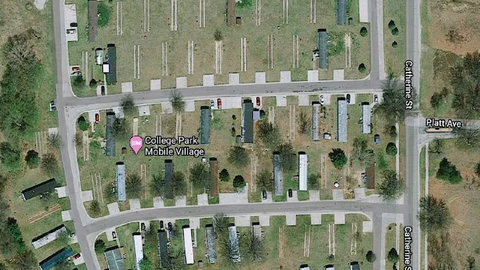 College Park Mobile Village Picture 2