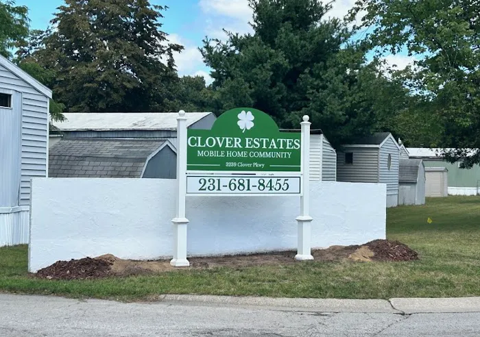 Clover Estates Mobile Home Community Picture 10
