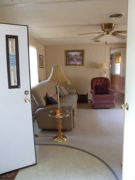 Country Estates Mobile Home Park Picture 6