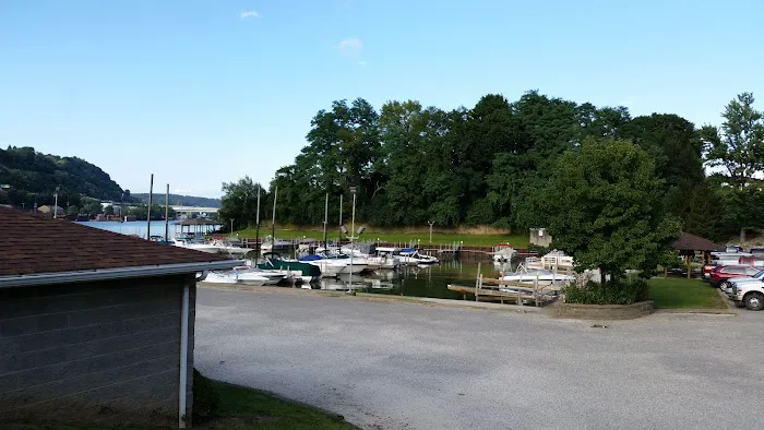 Smith's Landing Campground Picture 7