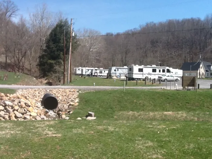 Echo Valley Campground Picture 2