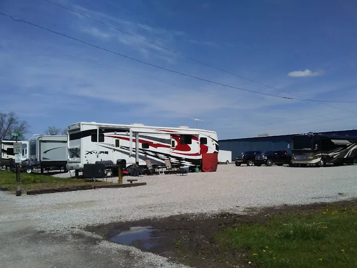 Riverfront Park RV Campground Picture 6