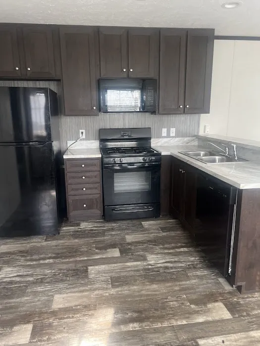 Green Acres Manufactured Home Community Picture 1