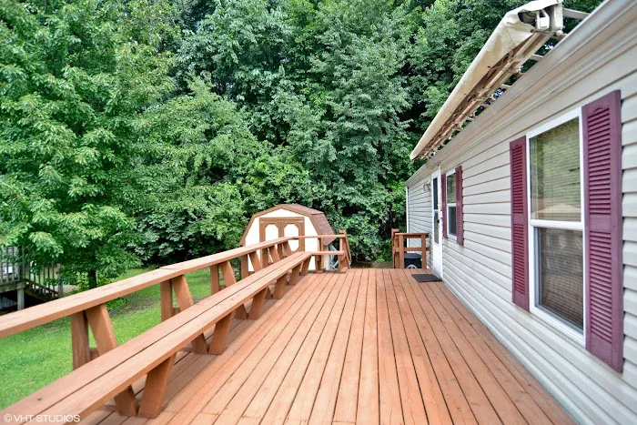 Lakeside Manor Manufactured Home Community Picture 8