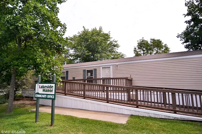 Lakeside Manor Manufactured Home Community Picture 10