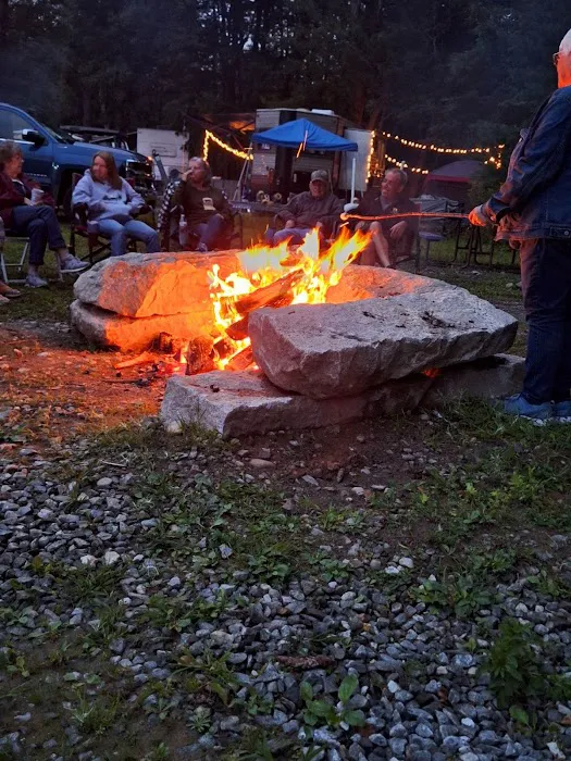 Riverbend Campground Picture 7