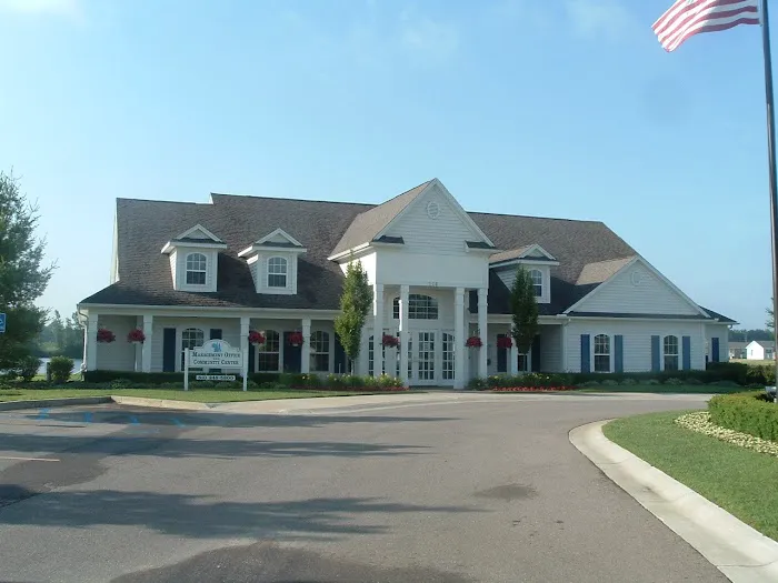 Pine Lakes Community Picture 3