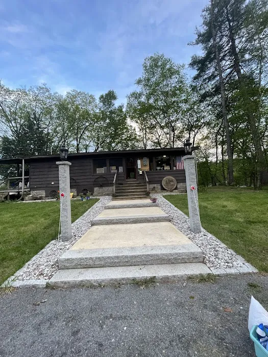 Evergreens Campground & Restaurant Picture 6