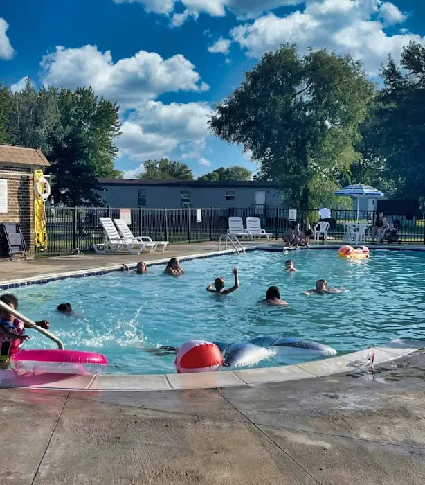 Ravinia Anchor Bay Picture 3