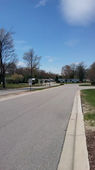 Edgewood Village Mobile Home Picture 3