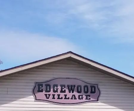 Edgewood Village Mobile Home