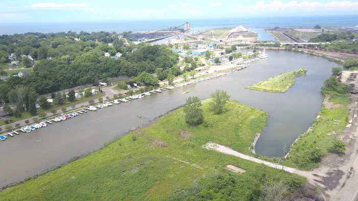 Kister Marina and Campground Picture 1