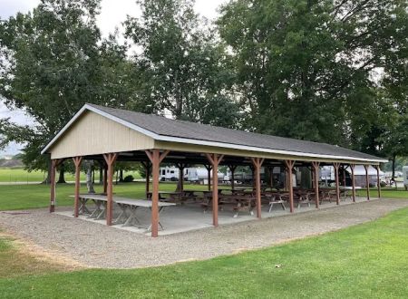 A.R.U. Marina & Campgrounds