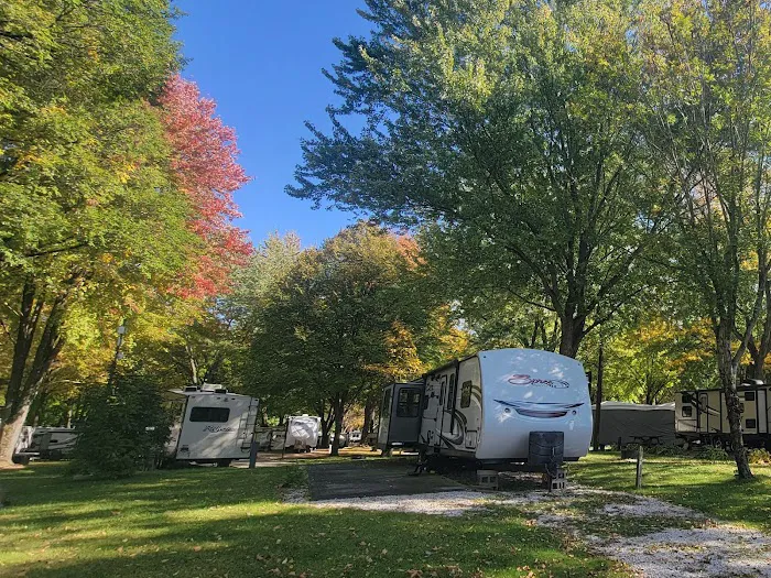 Bay Shore Campgrounds Picture 5