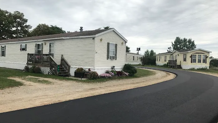 Ridgeview Estates Manufactured Home Community Picture 2