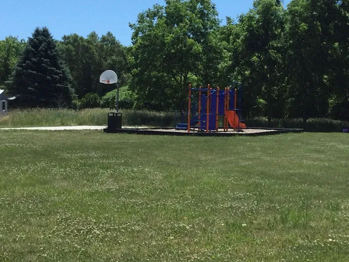 Meadows Mobile Home Park Picture 2