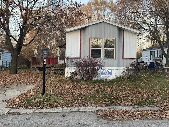 Meadows Mobile Home Park Picture 5