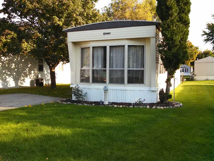Meadows Mobile Home Park Picture 8